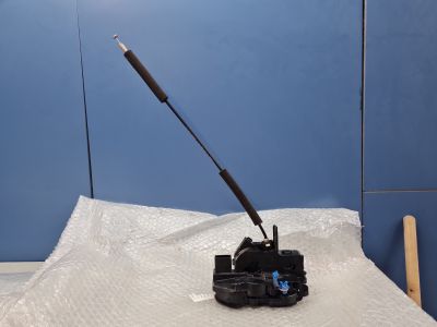 Замок двери передней правой для SWM G01 2018-