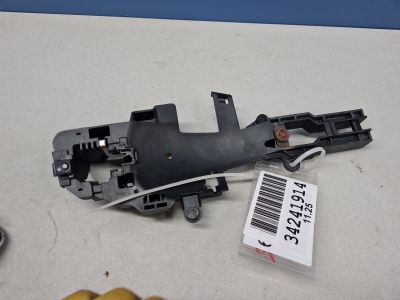 Кронштейн ручки двери передней правой для BMW 1 E81 E87 2004-2014