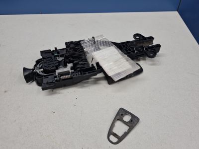 Кронштейн ручки двери правой для Volvo V60 (V60 Cross Country) 2010-2018