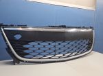 Решётка в бампер центральная