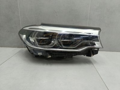 Фара правая для BMW 5 G30 F90 2016-