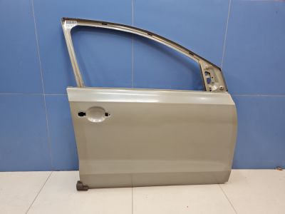 Дверь правая передняя для Volkswagen Polo Sedan 2011-
