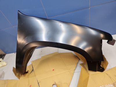 Крыло переднее правое для Chevrolet Tahoe 3 2006-2014