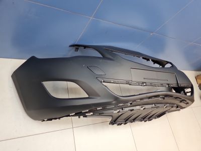 Бампер передний для Opel Astra J 2009-2017