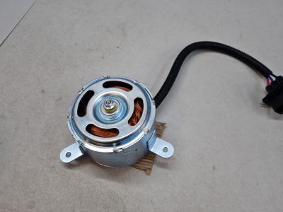 Моторчик вентилятора радиатора для Volkswagen Polo Sedan 2011-