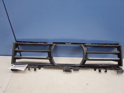 Решётка в бампер центральная для BMW 5 G30 F90 2016-