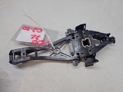 Кронштейн ручки двери задней левый для Volvo V50 2004-2012