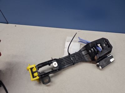 Кронштейн ручки двери правой для Subaru XV G33 G43 2011-2017