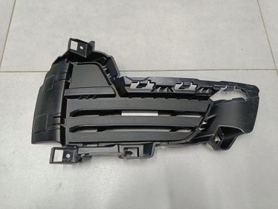 Решётка в бампер правая для BMW X5 F15 2013-2018