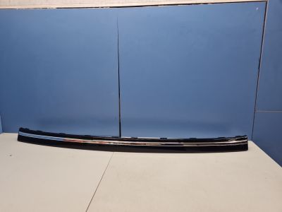 Накладка переднего бампера центральная для Moskvich 3 2022-