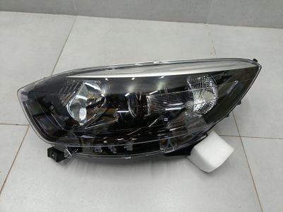 Фара левая для Renault Kaptur 2016-