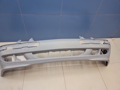 Бампер передний для Mercedes E-klasse W210 1995-2002