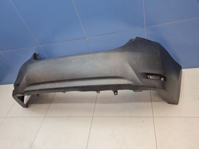 Бампер задний для Toyota Corolla E18 2013-