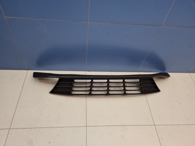 Решётка в бампер центральная для KIA Rio 2017-