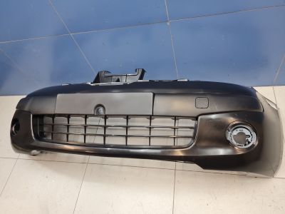 Бампер передний для Nissan Note E11 2005-2013