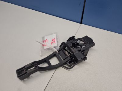 Кронштейн ручки двери левой для Ford Focus 3 2011-2019