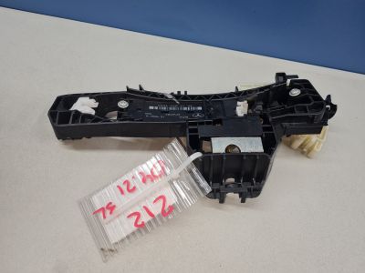 Кронштейн ручки двери левый для Mercedes E-klasse W212 2009-2016