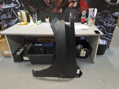 Крыло переднее левое для Toyota Land Cruiser 200 2008-