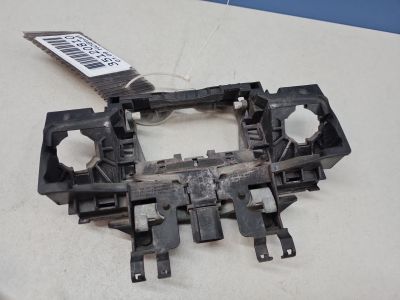 Кронштейн ручки двери левой для Audi A8 S8 D3 2002-2010