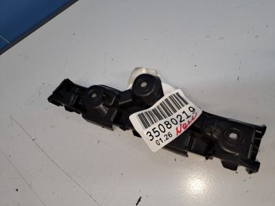 Кронштейн бампера переднего правый для Renault Kaptur 2016-