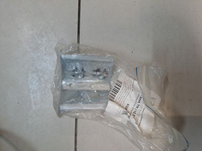 Кронштейн крепления крыла левый для Volkswagen Polo Sedan 2011-