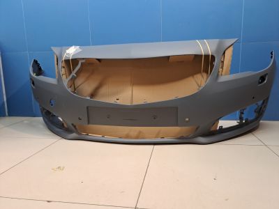 Бампер передний для Opel Insignia 2008-2017