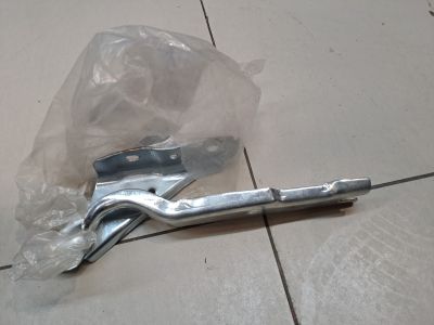 Петля капота правая для Volkswagen Polo Sedan 2020-