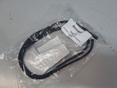 Уплотнитель стекла двери багажника для Mitsubishi Outlander GF 2012-