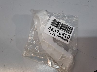 Кронштейн бампера переднего правый для Mitsubishi Pajero V8 V9 2006-