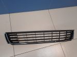 Решётка в бампер центральная для Volkswagen Polo Sedan 2011-