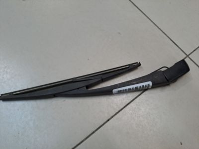 Поводок стеклоочистителя задний для Suzuki Splash 2008-2015