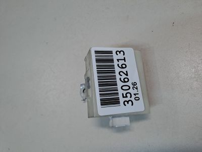 Блок управления центральным замком для Toyota Avensis T25 2003-2008