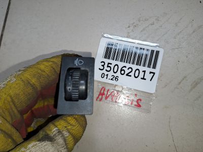 Кнопка корректора фар для Toyota Avensis T25 2003-2008