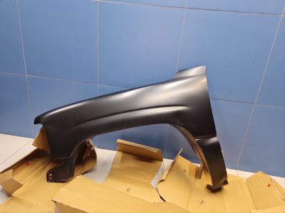 Крыло переднее левое для Chevrolet Tahoe 2 2000-2006