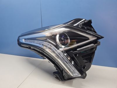 Фара правая для Cadillac XT5 2016-