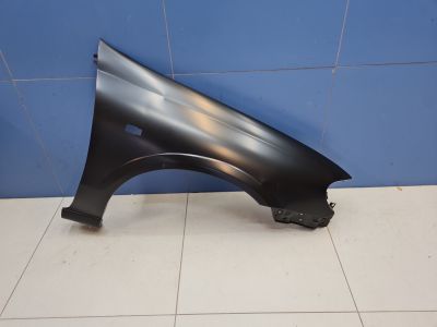 Крыло переднее правое для Nissan Almera N16 2000-2006