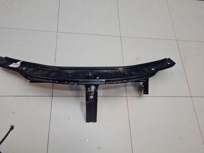 Панель передняя радиатора для Renault Sandero 2009-2014