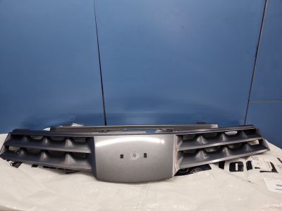 Решетка радиатора для Nissan Note E11 2005-2013