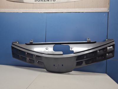 Решетка радиатора для Nissan Note E11 2005-2013