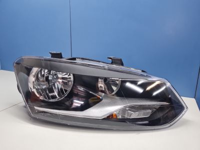 Фара правая для Volkswagen Polo Sedan 2011-