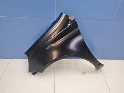 Крыло переднее левое для Toyota Yaris 1999-2005