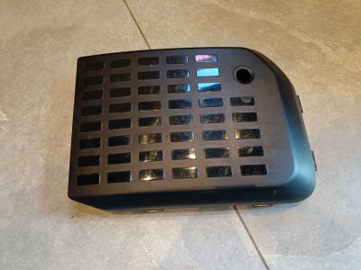 Решётка в бампер правая