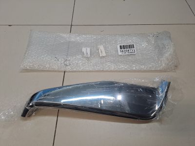 Молдинг решетки радиатора правый для Hongqi H5 2022-