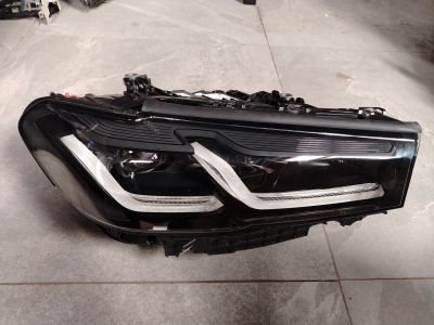 Фара правая для BMW 5 G30 F90 2016-
