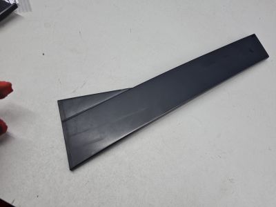 Накладка рамки двери задняя левая для Audi Q7 4L 2005-2015