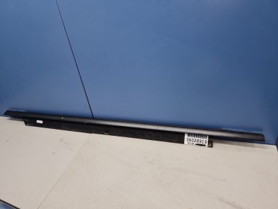 Молдинг стекла задней левой двери для Audi Q7 4L 2005-2015