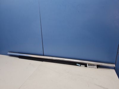 Молдинг стекла задней правой двери для Audi Q7 4L 2005-2015