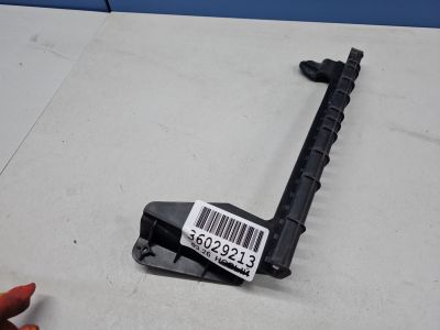 Направляющая стекла задней левой двери для Audi Q7 4L 2005-2015