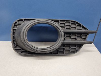 Рамка противотуманной фары левой для Volkswagen Tiguan 2007-2016