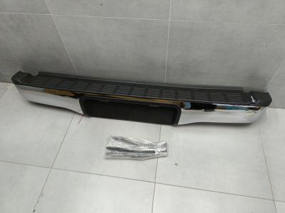 Бампер задний для Toyota Hilux 2005-2015